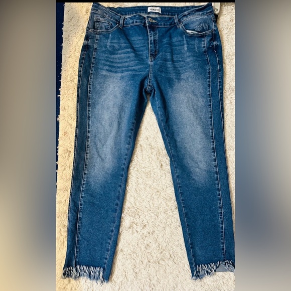 NWOT Boho jeans size 3x (22) - Picture 3 of 5